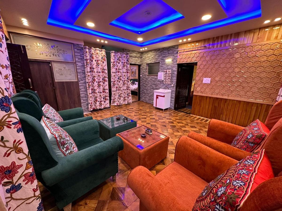 Cliff Cottage Pahalgam, Kashmir Batakut Экстерьер фото