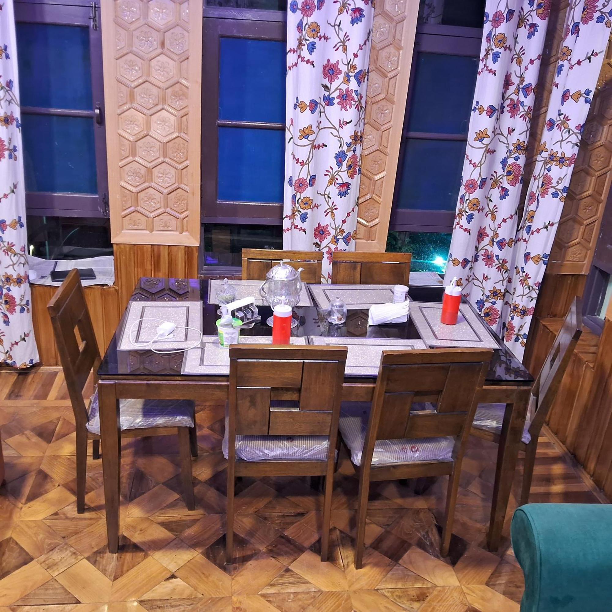 Cliff Cottage Pahalgam, Kashmir Batakut Экстерьер фото